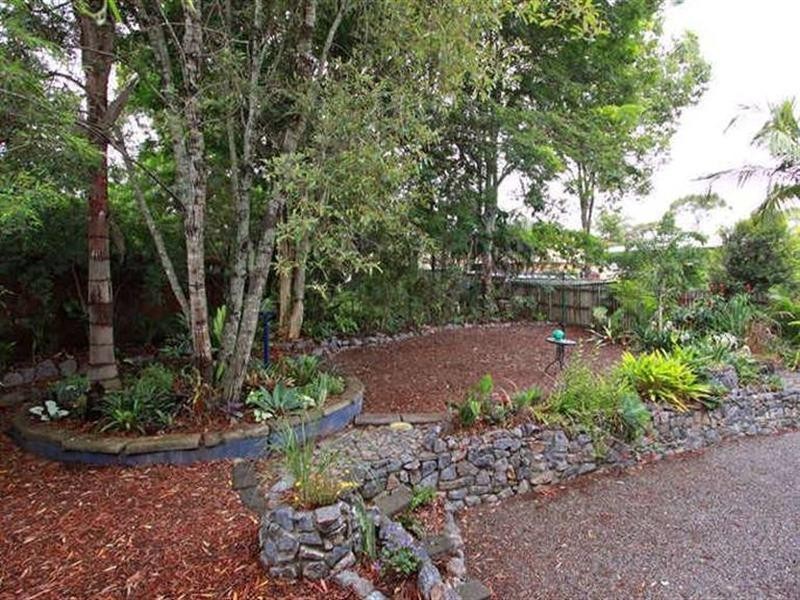 33 Kinnerton Street, Chermside West QLD 4032