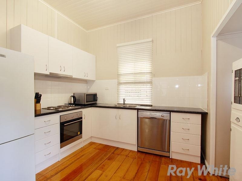 10 Jack Street, Gordon Park QLD 4031