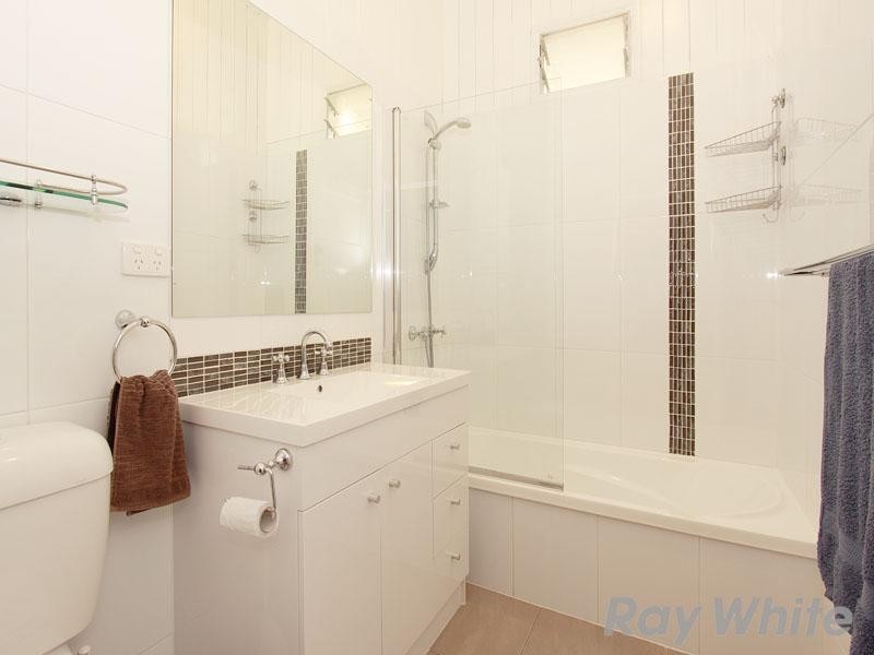 10 Jack Street, Gordon Park QLD 4031