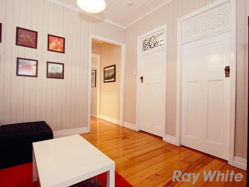 10 Jack Street, Gordon Park QLD 4031