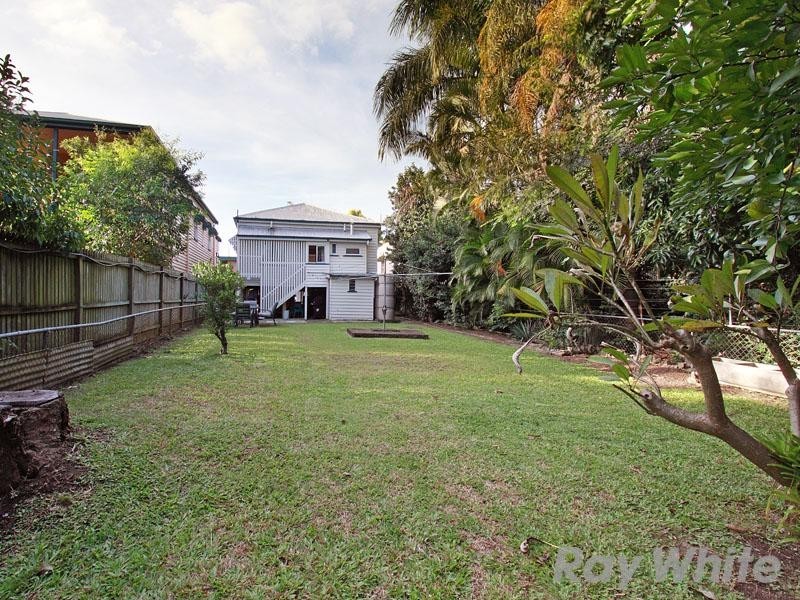 10 Jack Street, Gordon Park QLD 4031