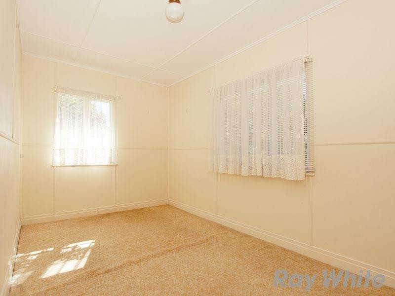21 Vaucluse Street, Wavell Heights QLD 4012
