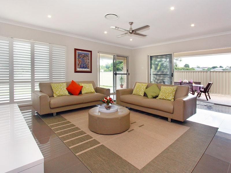 36 Sugarloaf Street, Wavell Heights QLD 4012