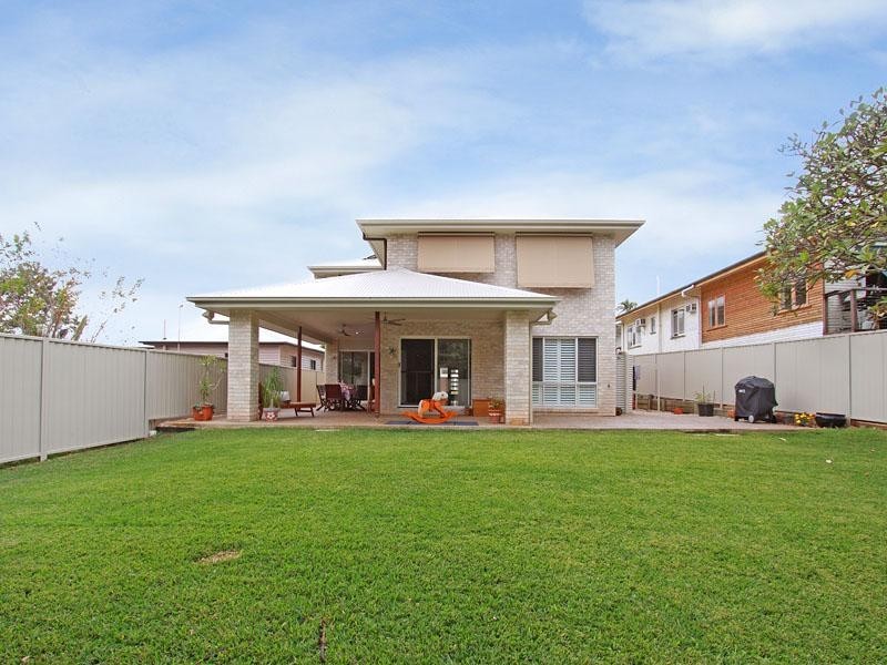 36 Sugarloaf Street, Wavell Heights QLD 4012