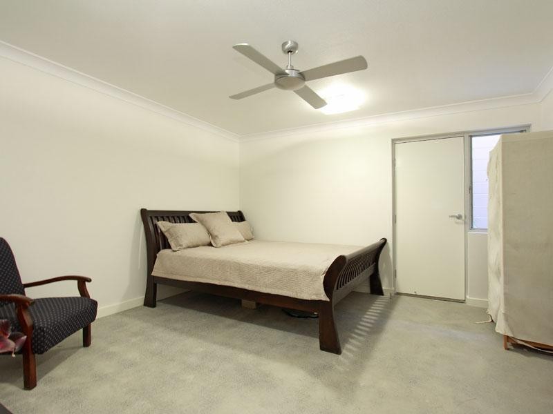 31 Crown Street, Bardon QLD 4065