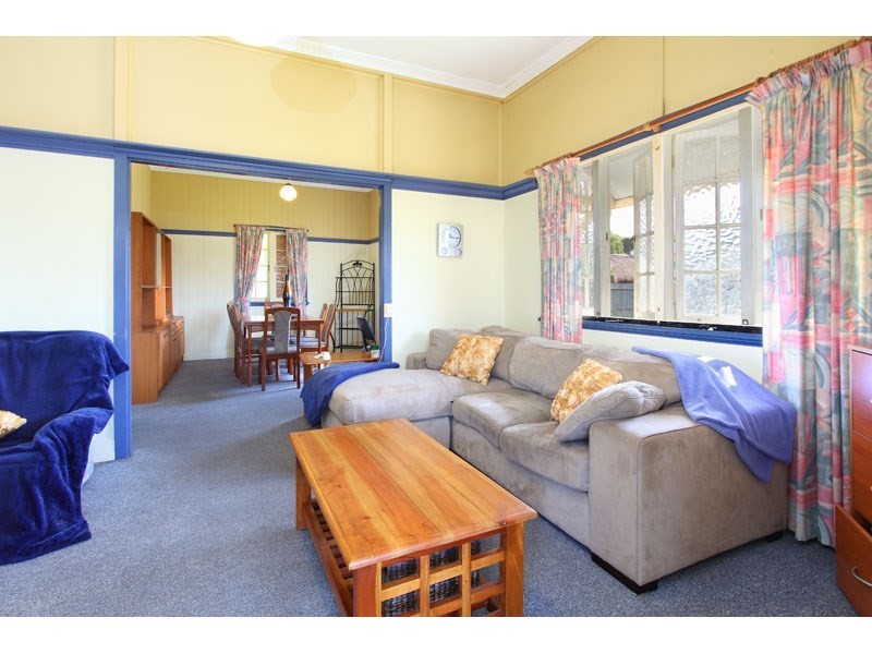 12 Gunner Street, Kedron QLD 4031