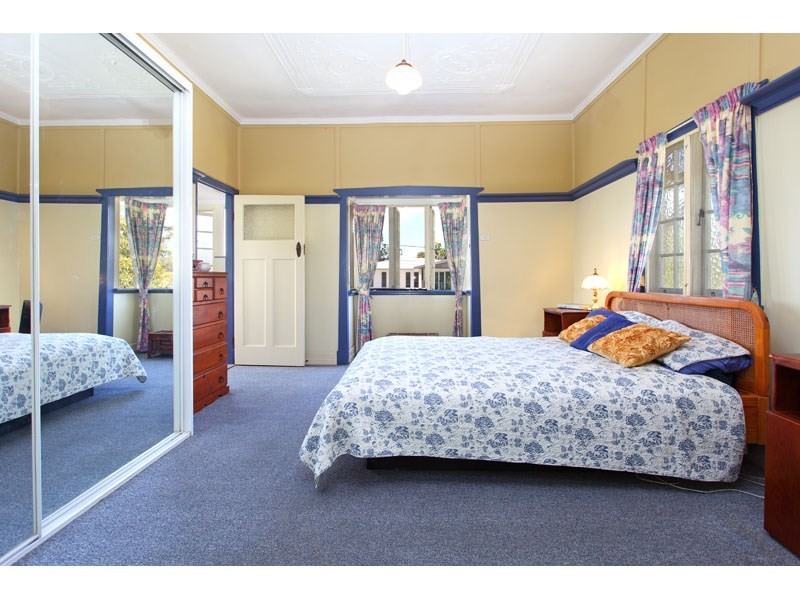 12 Gunner Street, Kedron QLD 4031