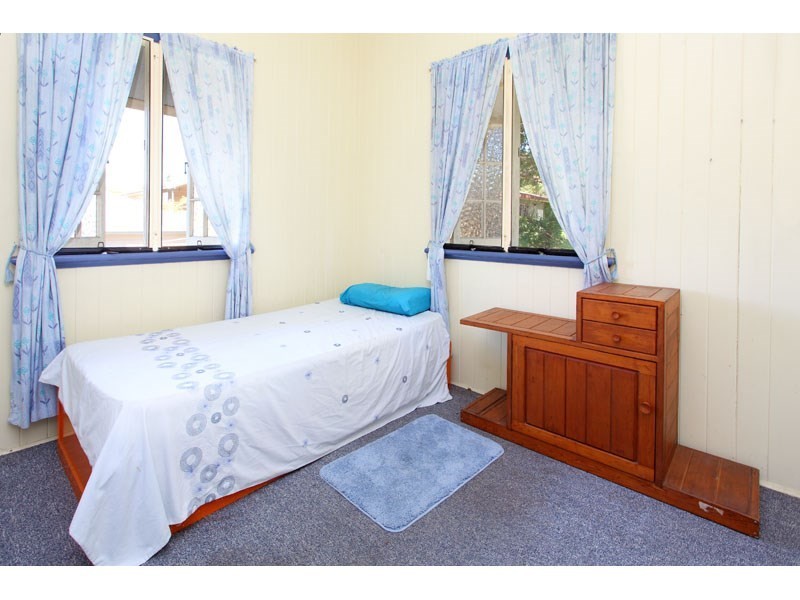 12 Gunner Street, Kedron QLD 4031