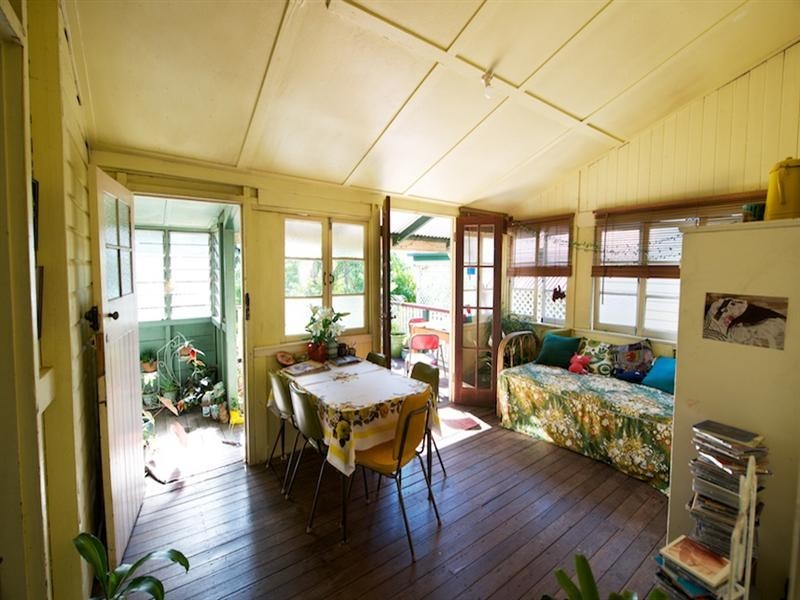 245 Days Road, Grange QLD 4051