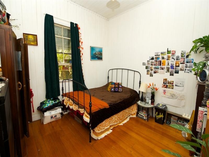 245 Days Road, Grange QLD 4051