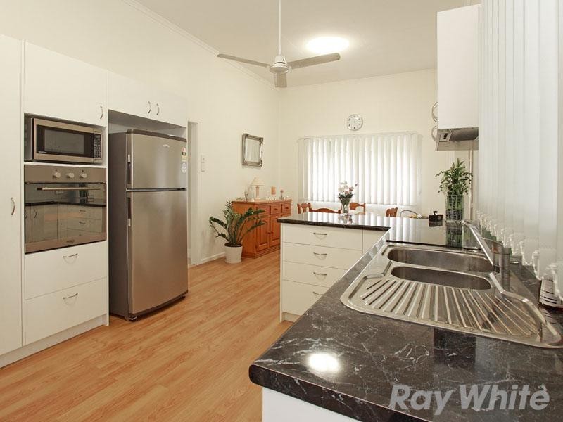 52 Richmond Street, Gordon Park QLD 4031