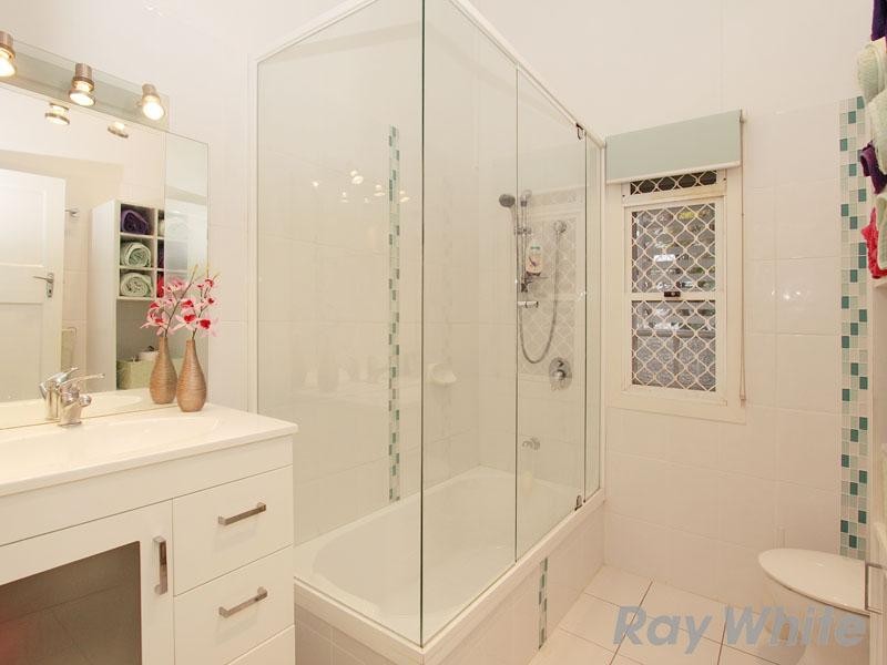 52 Richmond Street, Gordon Park QLD 4031