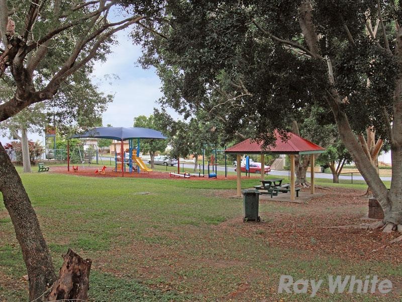 52 Richmond Street, Gordon Park QLD 4031