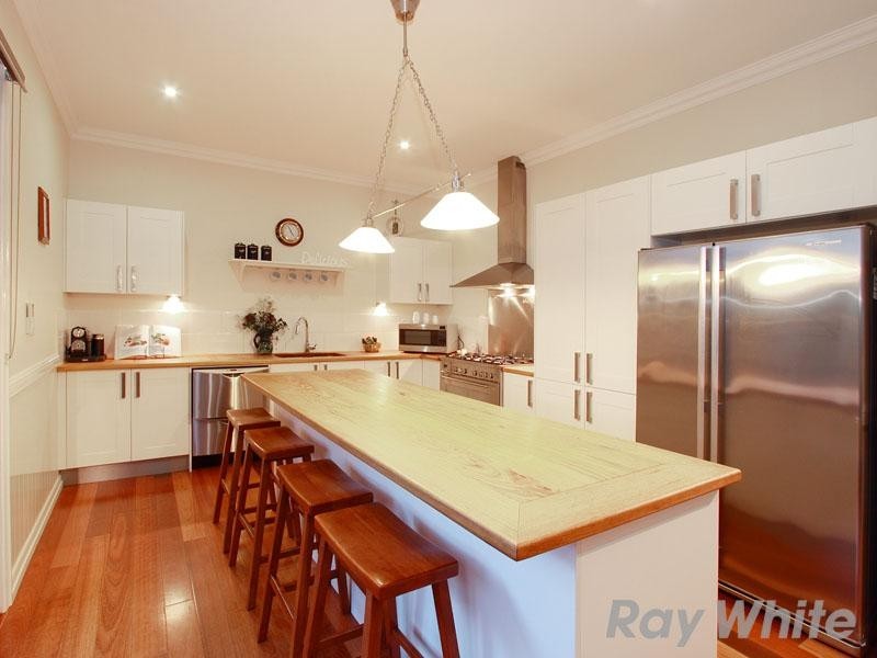 35 Eleventh Avenue, Kedron QLD 4031