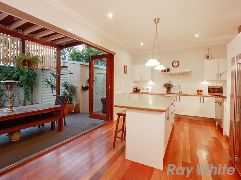 35 Eleventh Avenue, Kedron QLD 4031