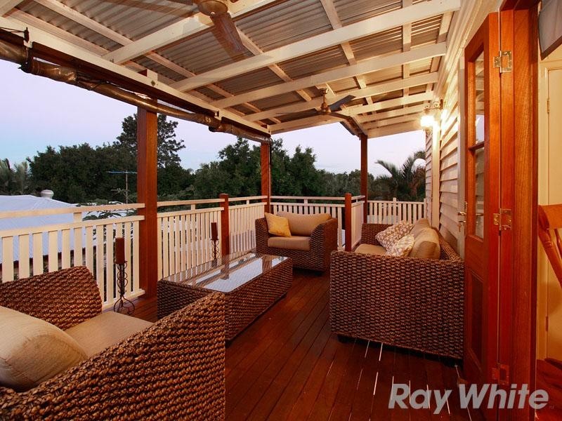 35 Eleventh Avenue, Kedron QLD 4031