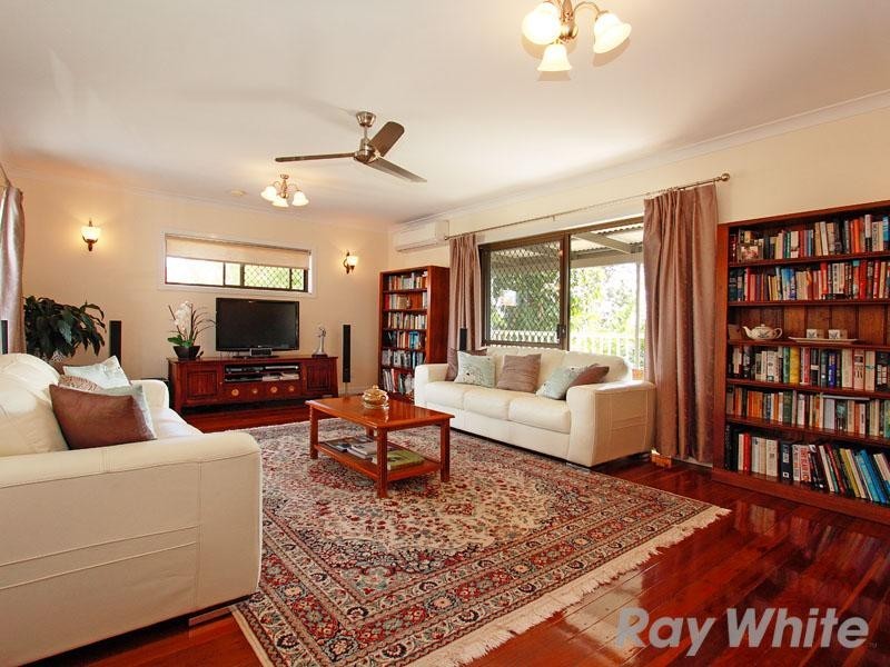 9 Kembla Street, Wavell Heights QLD 4012