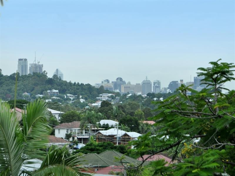 6 Waroon Street, Stafford QLD 4053