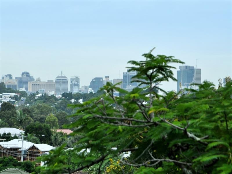 6 Waroon Street, Stafford QLD 4053