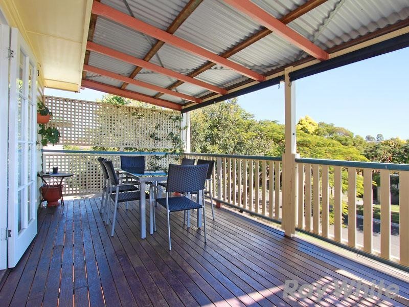 33 Beeby Street, Wavell Heights QLD 4012