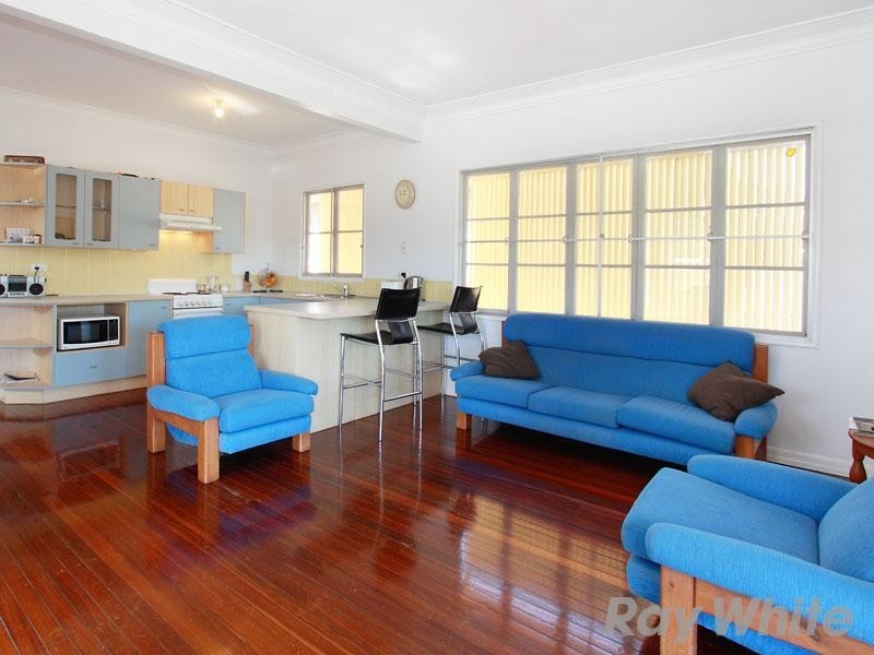 33 Beeby Street, Wavell Heights QLD 4012