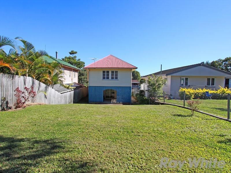 33 Beeby Street, Wavell Heights QLD 4012