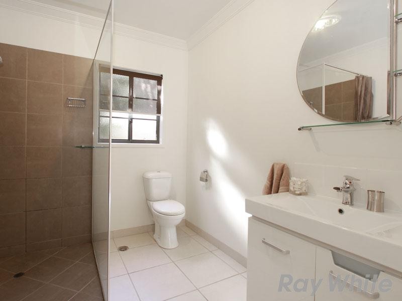 7 Bayview Street, Stafford Heights QLD 4053