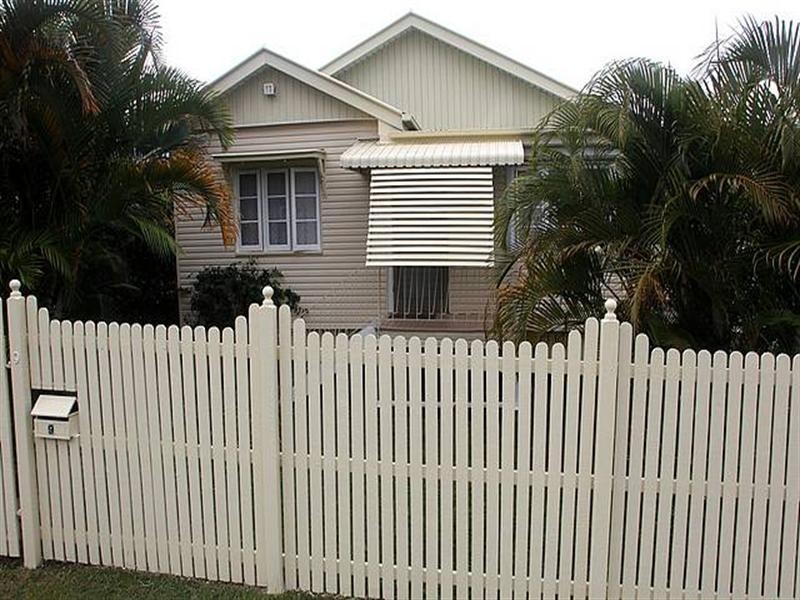 9 Parkdale Street, Kedron QLD 4031