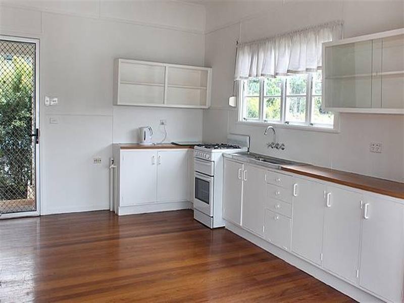 9 Parkdale Street, Kedron QLD 4031