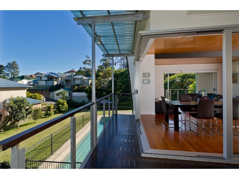 77 Gracemere Street, Newmarket QLD 4051