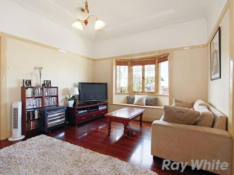 143 Richmond Street, Gordon Park QLD 4031
