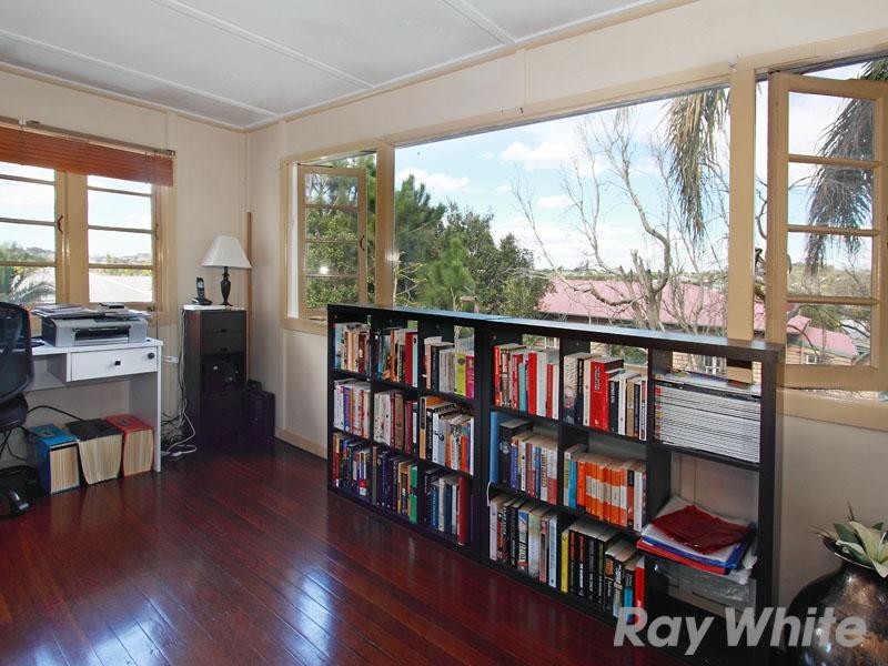 143 Richmond Street, Gordon Park QLD 4031