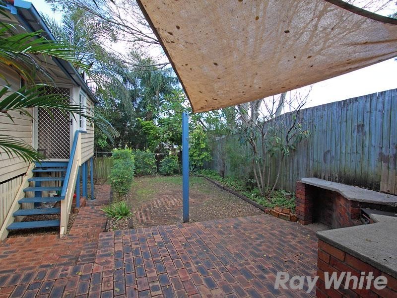 143 Richmond Street, Gordon Park QLD 4031