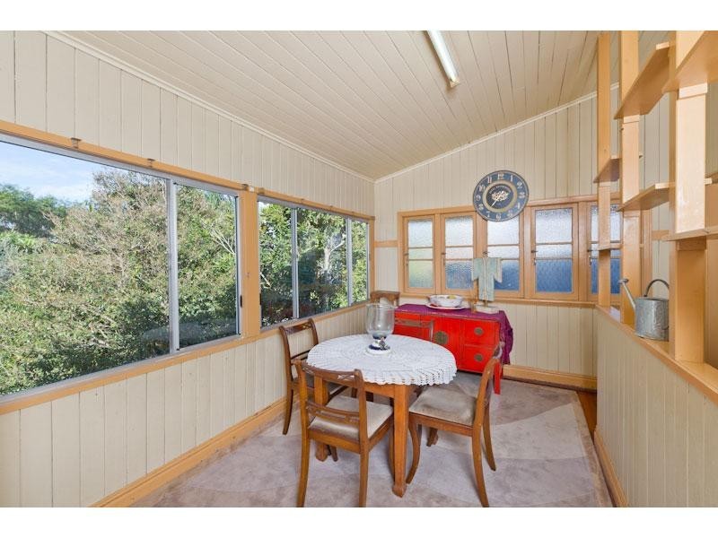 33 Swan Terrace, Windsor QLD 4030