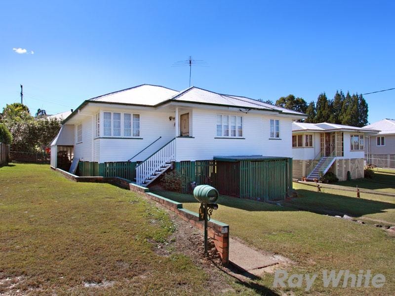 17 Allowrie Street, Stafford QLD 4053