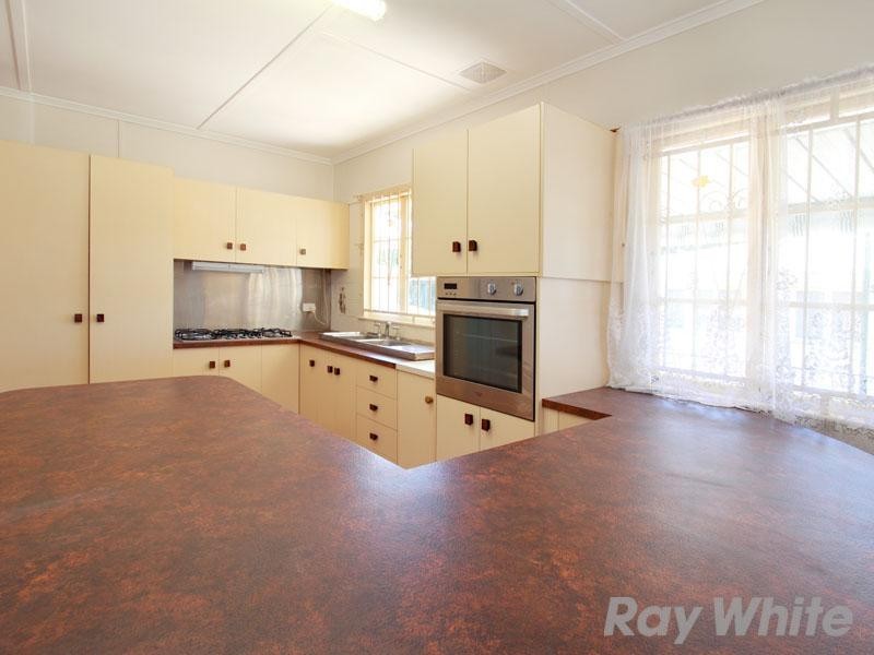 17 Allowrie Street, Stafford QLD 4053