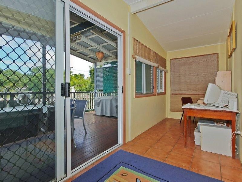 42 Kedron Street, Kedron QLD 4031