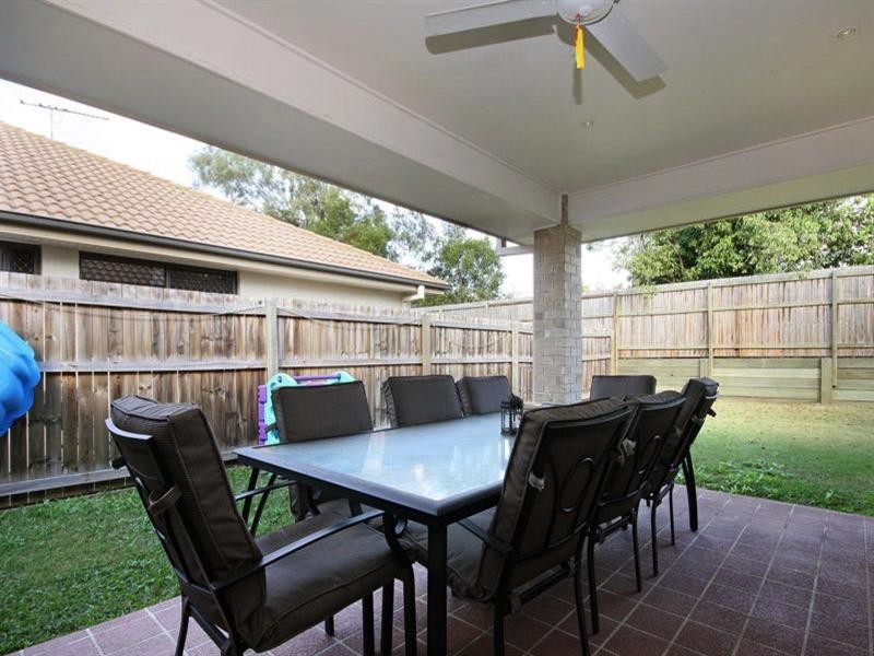 3 Tamari Place, Petrie QLD 4502