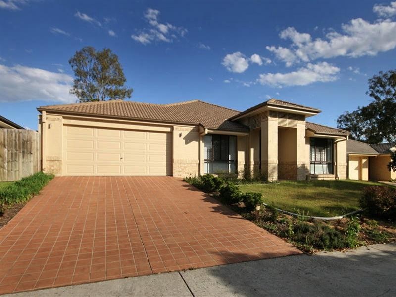 3 Tamari Place, Petrie QLD 4502