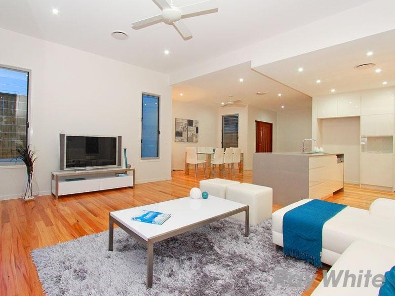 Wavell Heights QLD 4012