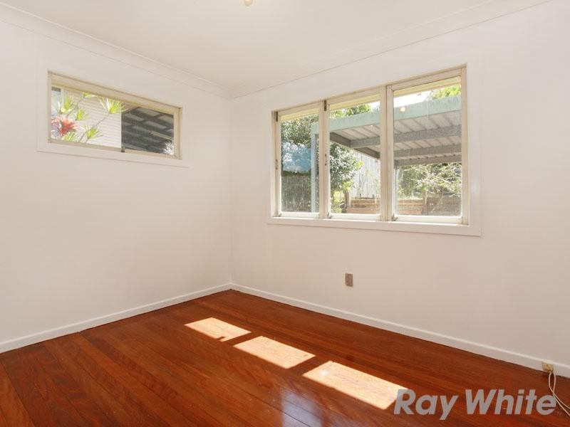 27 Glenhaven Street, Kedron QLD 4031