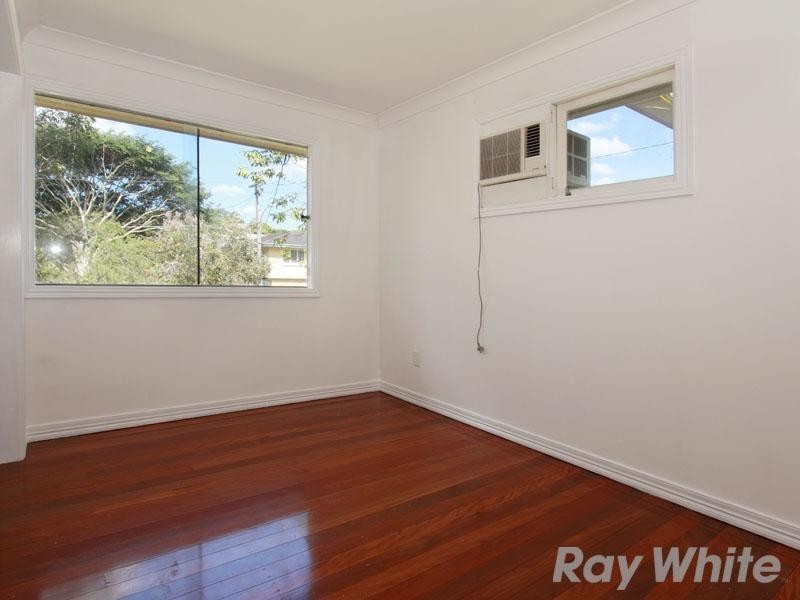 27 Glenhaven Street, Kedron QLD 4031