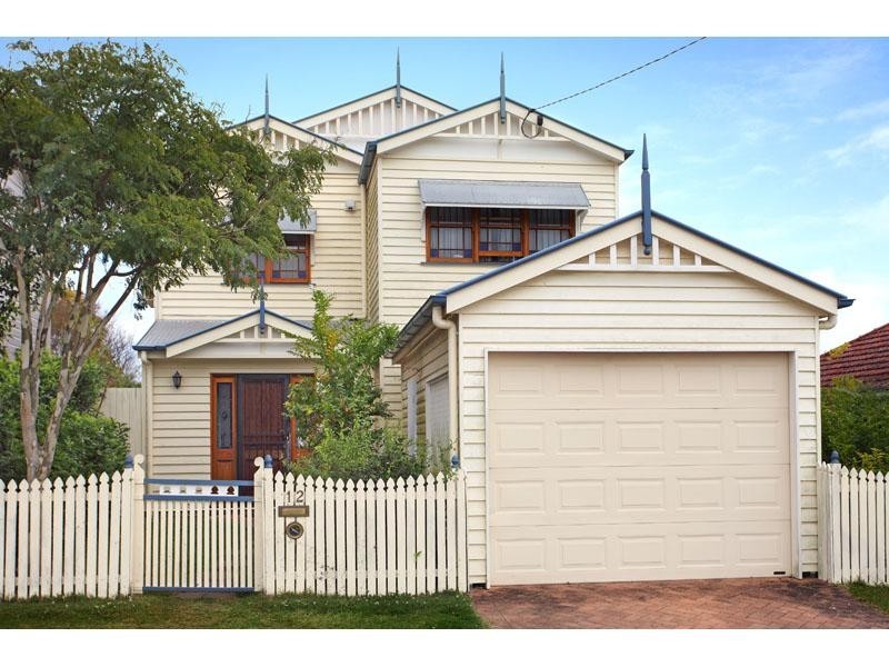 12 Dawn Street, Kedron QLD 4031