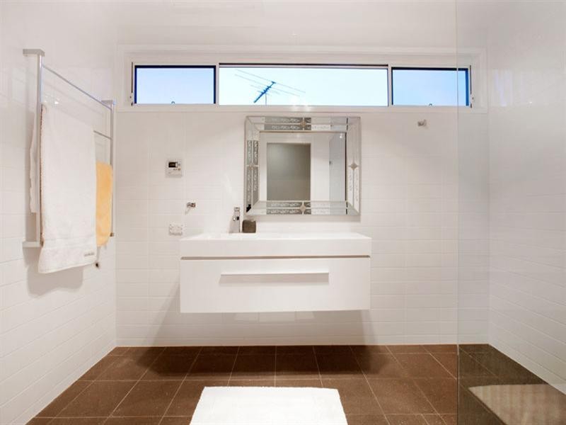 121 White Street, Wavell Heights QLD 4012