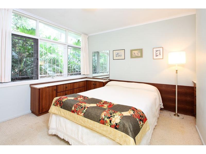 28 Amott Street, Stafford Heights QLD 4053