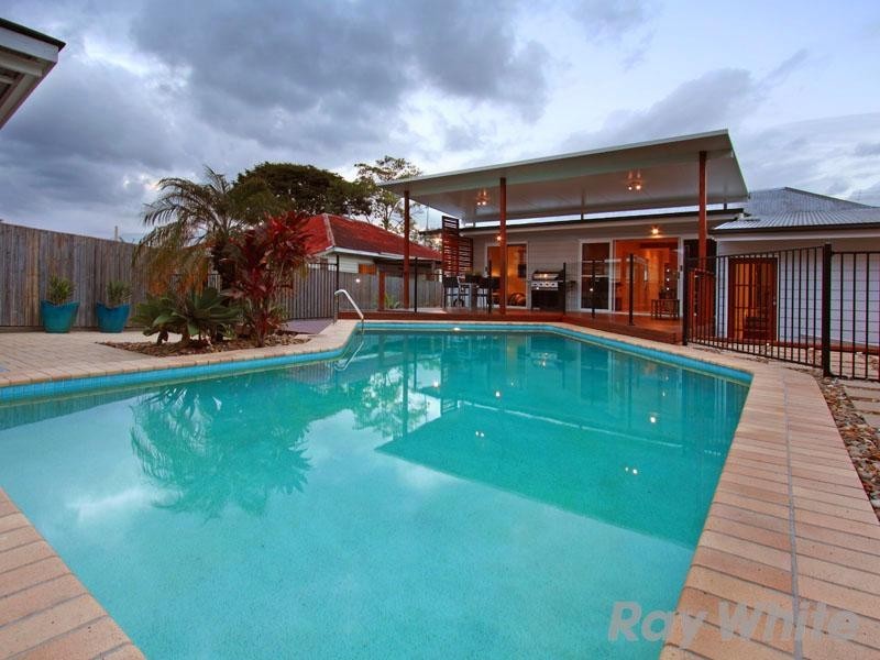 66 Miller Street, Chermside QLD 4032