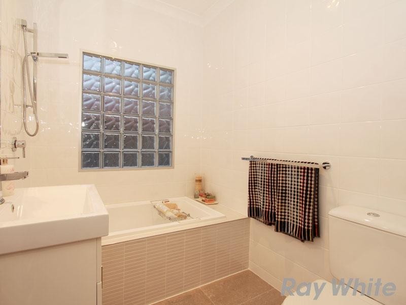 66 Miller Street, Chermside QLD 4032