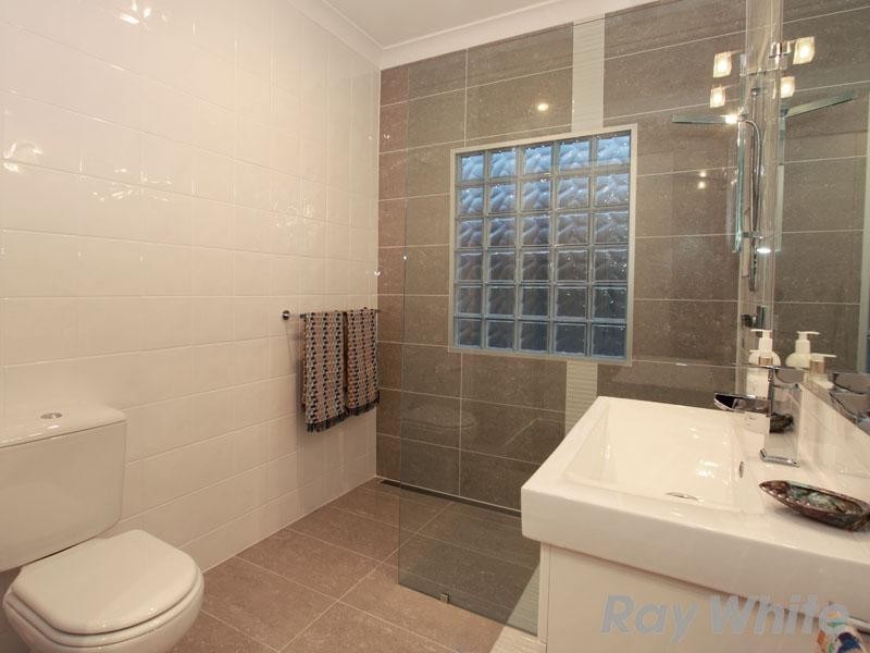 66 Miller Street, Chermside QLD 4032