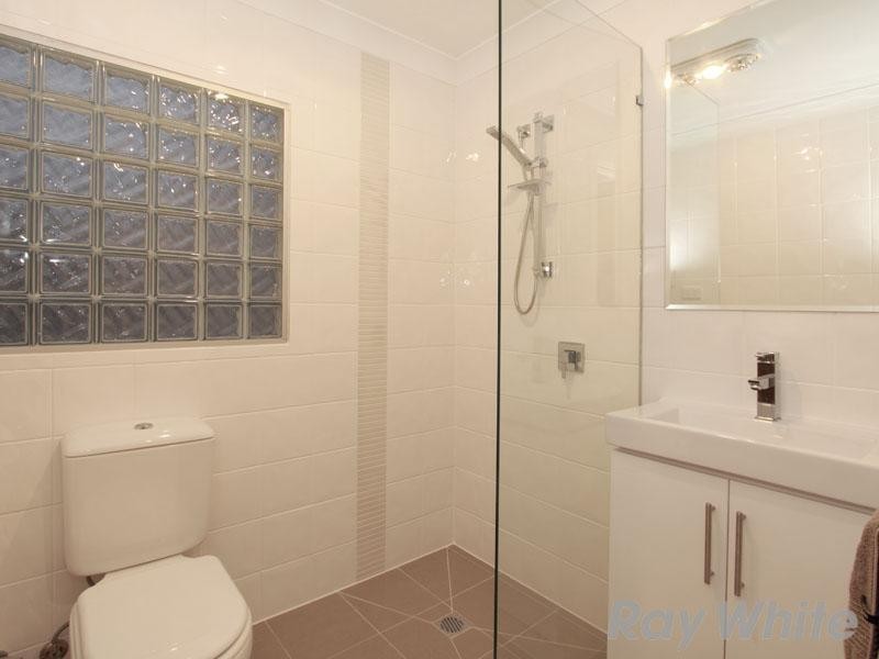 66 Miller Street, Chermside QLD 4032