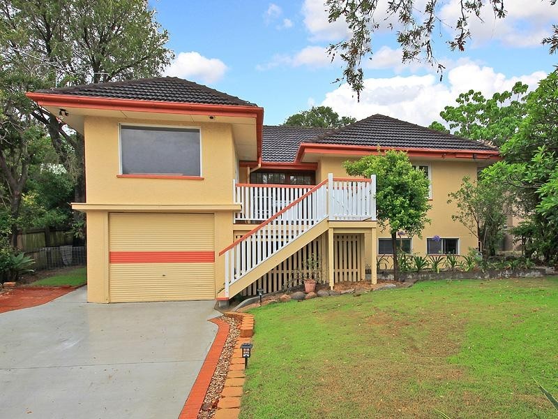 232 Edinburgh Castle Road, Wavell Heights QLD 4012